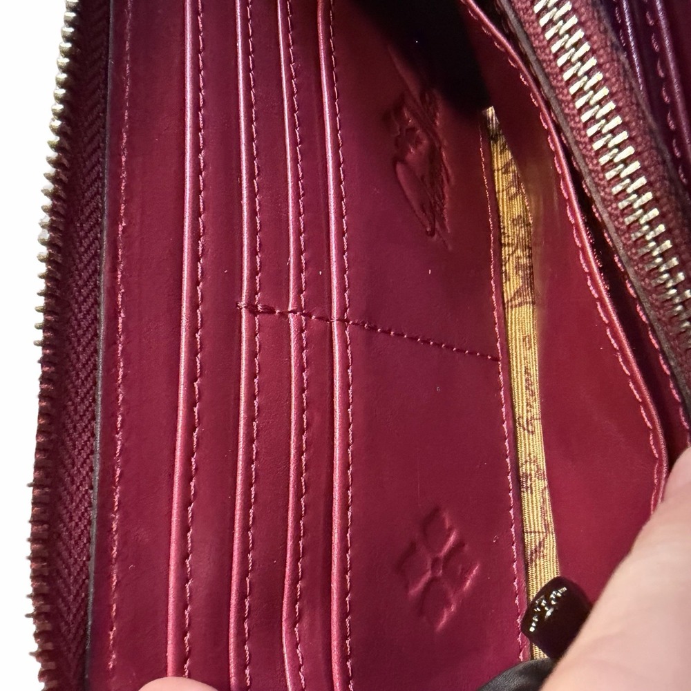 Patricia Nash woven leather zip-around clutch wallet. Berry Color. NWOT - Picture 3 of 7